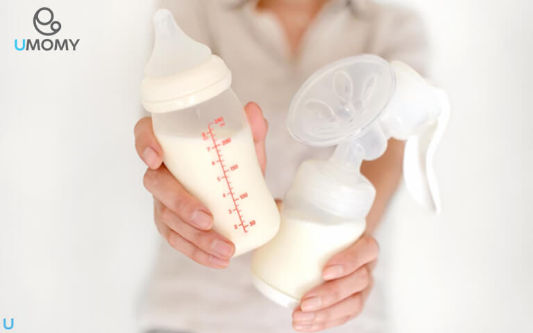 آشنایی با روش های دوشیدن شیر مادر و نحوه نگهداری از آن یومامی