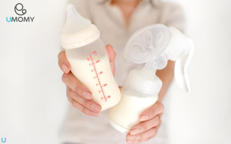 میزان ماندگاری شیر مادر در دمای محیط و یخچال